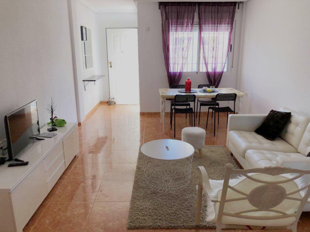 Appartamento Apartamento Con Terraza 50M2，500M A La Playa Arenales del Sol Esterno foto
